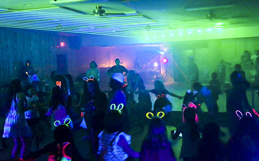 Best-Black-Light-Led-for-Glow-Party Web